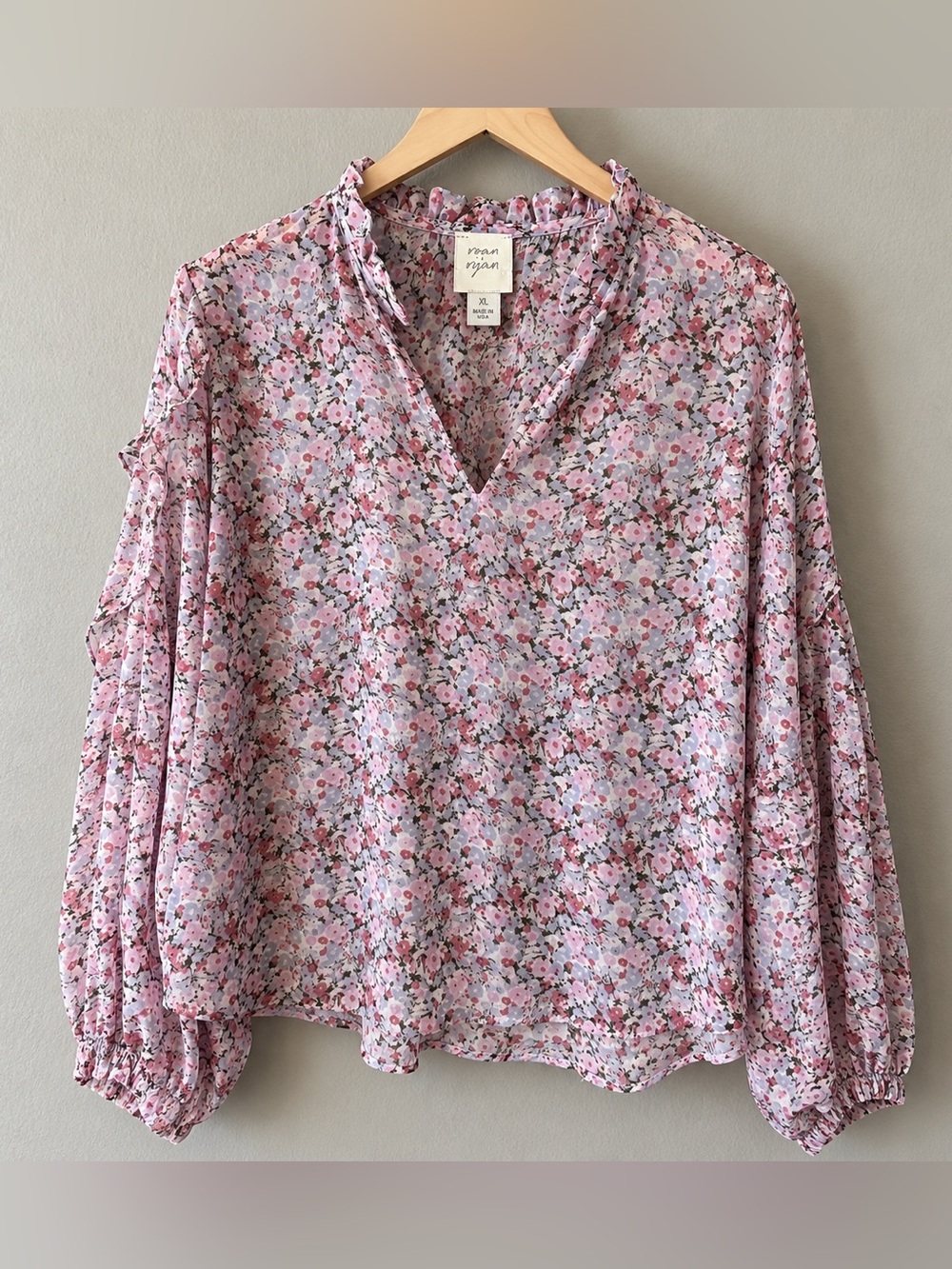 Roan + Ryan XL Floral Pink V-Neck Long-Sleeve Blouse